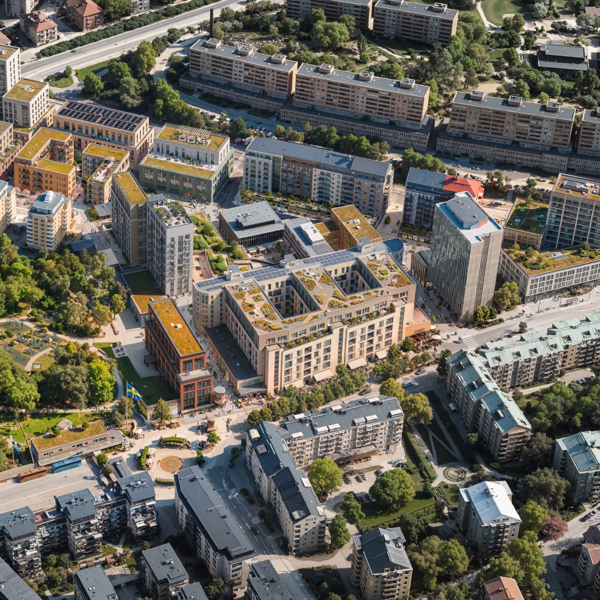 En flygbild av en stad med många byggnader.