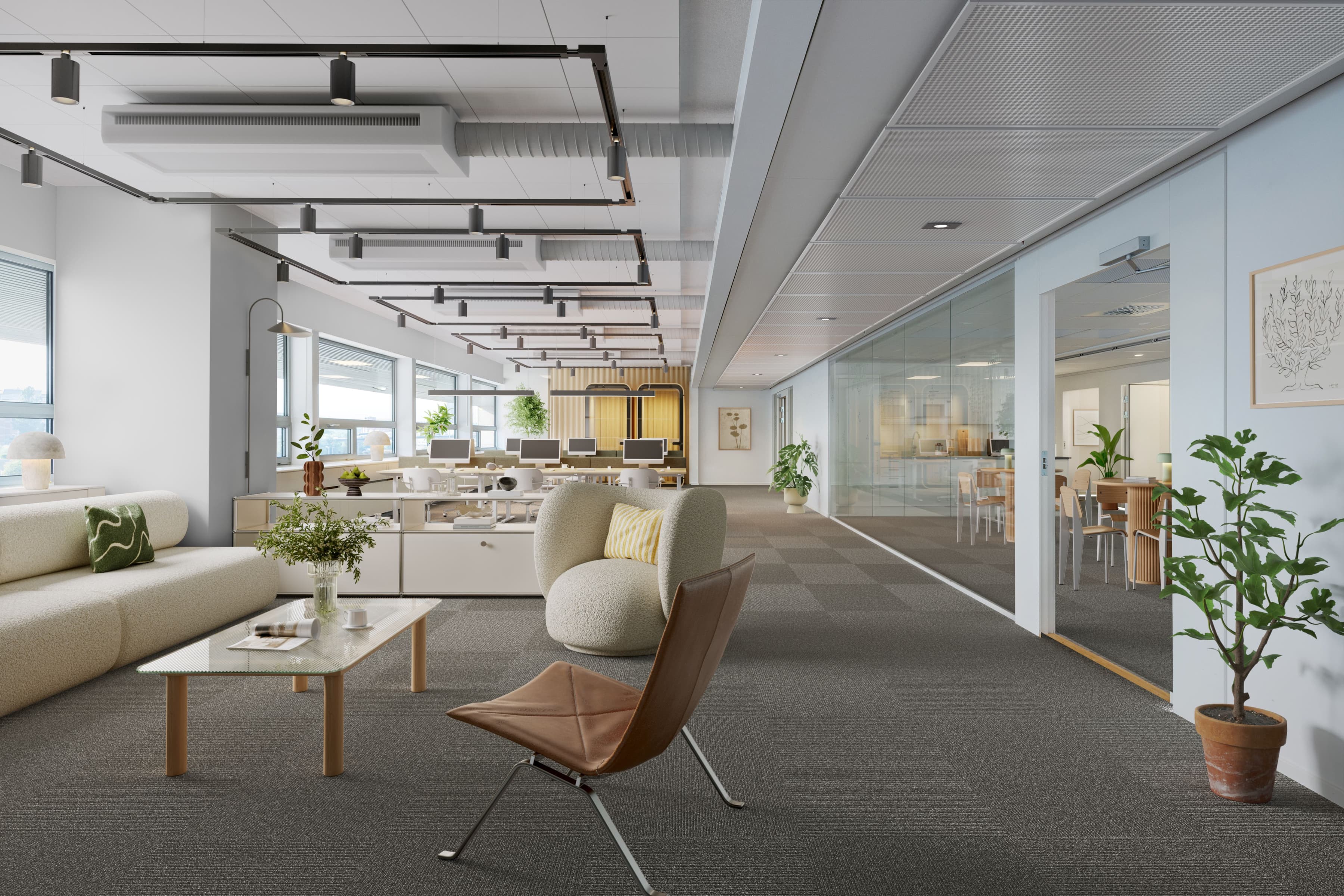 Ett rum med en soffa, stolar, bord och en TV.